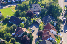Kleinwäldle im Ortsteil Ellmendingen in Keltern im Bundesland Baden-Württemberg, Deutschland vom Flugzeug aus