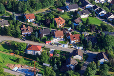 Schrägluftbild von Am Keulebuckel im Ortsteil Ellmendingen in Keltern im Bundesland Baden-Württemberg, Deutschland