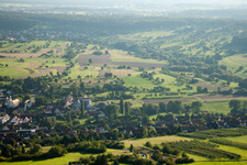 Drohnenaufname von Ortsteil Obernhausen in Birkenfeld im Bundesland Baden-Württemberg, Deutschland