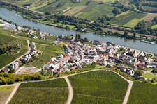 Schrägluftbild von Wormeldange im Bundesland Gréiwemaacher, Luxemburg