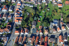 Saarstraße Villa Kunterbunt in Kandel im Bundesland Rheinland-Pfalz, Deutschland aus der Vogelperspektive