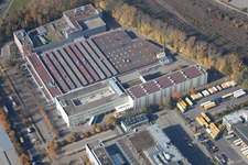Luftaufnahme von Karlsruhe Killisfeld, Deutsche Homöopathie-Union DHU-Arzneimittel GmbH & Co. KG im Ortsteil Durlach im Bundesland Baden-Württemberg, Deutschland