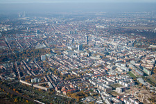 Karlsruhe von Südosten im Ortsteil Innenstadt-West im Bundesland Baden-Württemberg, Deutschland