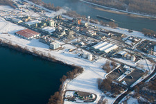 Luftbild von Lauterbourg (Elsass) Chem. Industrie am Rhein im Bundesland Bas-Rhin, Frankreich