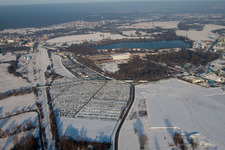 Schrägluftbild von Lauterbourg (Elsass), Rheinhafen im Bundesland Bas-Rhin, Frankreich