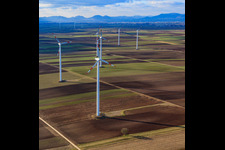 Windpark in Rülzheim im Bundesland Rheinland-Pfalz, Deutschland