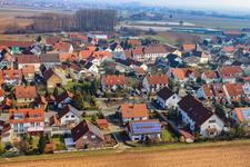 Luftaufnahme von An den Thoräckern im Ortsteil Mörlheim in Landau in der Pfalz im Bundesland Rheinland-Pfalz, Deutschland