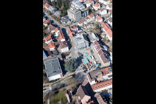 Gebäude des Rathauses der Stadtverwaltung am Marktplatz der Innenstadt in Eberbach im Bundesland Baden-Württemberg, Deutschland