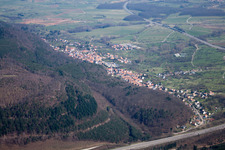 Saint-Jean-Saverne im Bundesland Bas-Rhin, Frankreich von oben