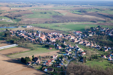 Kutzenhausen im Bundesland Bas-Rhin, Frankreich von der Drohne aus gesehen