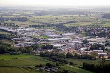 Gewerbegebiet und Firmenansiedlung Ost im Ortsteil Vimbuch in Bühl im Bundesland Baden-Württemberg, Deutschland