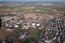 Luftaufnahme von Ortsteil Münchingen in Korntal-Münchingen im Bundesland Baden-Württemberg, Deutschland
