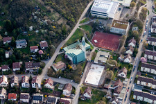 Kirchengebäude der Versöhnungskirche in Leonberg im Ortsteil Ramtel im Bundesland Baden-Württemberg, Deutschland