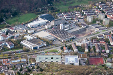 Drohnenaufname von August-Lämmle-Schule, Gerlinger Straße im Ortsteil Ramtel in Leonberg im Bundesland Baden-Württemberg, Deutschland