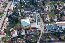 Kirchengebäude der Christuskirche Korntal im Ortsteil Weilimdorf in Korntal-Münchingen im Bundesland Baden-Württemberg, Deutschland