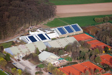 Württemb. Tennisbund, Emerholzweg im Ortsteil Stammheim in Stuttgart im Bundesland Baden-Württemberg, Deutschland