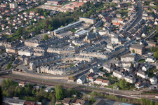 Luftaufnahme von Carignan im Bundesland Ardennes, Frankreich