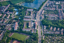 Pfingstbergweiher im Ortsteil Rheinau in Mannheim im Bundesland Baden-Württemberg, Deutschland