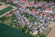 Schleithal im Bundesland Bas-Rhin, Frankreich von oben gesehen