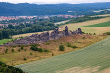 Teufelsmauer (Königsstein) im Ortsteil Weddersleben in Thale im Bundesland Sachsen-Anhalt, Deutschland aus der Luft betrachtet