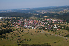 Ortsteil Ittersbach in Karlsbad im Bundesland Baden-Württemberg, Deutschland aus der Luft betrachtet