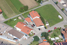 Gewerbegebiet Im Schwarzenbusch im Ortsteil Pfaffenrot in Marxzell im Bundesland Baden-Württemberg, Deutschland aus der Luft betrachtet