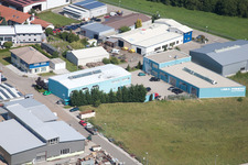 Drohnenbild von Gewerbegebiet Im Schwarzenbusch im Ortsteil Pfaffenrot in Marxzell im Bundesland Baden-Württemberg, Deutschland