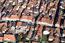 Luftaufnahme von Wissembourg, Hauptstr im Bundesland Bas-Rhin, Frankreich
