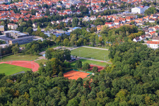 Bienwaldstadion in Kandel im Bundesland Rheinland-Pfalz, Deutschland von oben gesehen