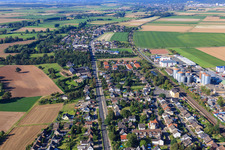 Ortsansicht aus Süden im Ortsteil Ottenheim in Weilerswist im Bundesland Nordrhein-Westfalen, Deutschland