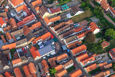 Stadtfest 2011 in der Haupt- und Landauer Straße in Kandel im Bundesland Rheinland-Pfalz, Deutschland