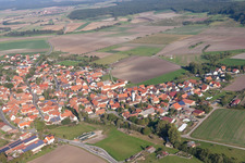 Nenzenheim von Westen in Iphofen im Bundesland Bayern, Deutschland