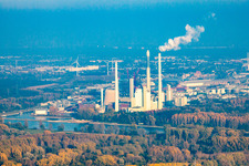 ENBW Steinkohle-Kraftwerk am Rhein im Ortsteil Daxlanden in Karlsruhe im Bundesland Baden-Württemberg, Deutschland