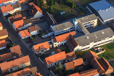 Drohnenbild von DBK Erweiterung in den Unterkandler Gärten in Kandel im Bundesland Rheinland-Pfalz, Deutschland