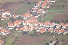 Drohnenaufname von Schleithal im Bundesland Bas-Rhin, Frankreich