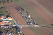 Salmbach im Bundesland Bas-Rhin, Frankreich von oben gesehen