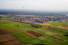 Altlußheim von Nordwesten im Bundesland Baden-Württemberg, Deutschland