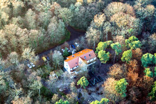 Freiluft- Gaststätte Naturfreundehaus Bienwaldhütte in Kandel im Bundesland Rheinland-Pfalz, Deutschland