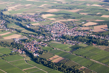 Ortsteil Appenhofen in Billigheim-Ingenheim im Bundesland Rheinland-Pfalz, Deutschland von einer Drohne aus
