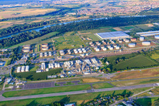 Flugplatz Speyer im Bundesland Rheinland-Pfalz, Deutschland aus der Luft