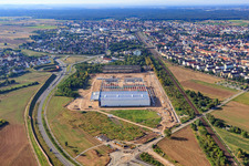 Baustelle für den Neubauz des DECATHLON Schwetzingen im Bundesland Baden-Württemberg, Deutschland