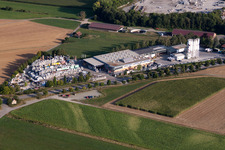 Gebäude der Niederlassung des Baumarktes Kömpf Baufachmarkt GmbH im Ortsteil Darmsheim in Sindelfingen im Bundesland Baden-Württemberg, Deutschland
