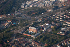 Luftbild von Karlsruhe, Schloss Gottesaue im Ortsteil Oststadt im Bundesland Baden-Württemberg, Deutschland