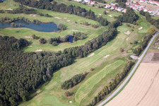 Soufflenheim, Golfclub Baden-Baden Soufflenheim im Bundesland Bas-Rhin, Frankreich vom Flugzeug aus