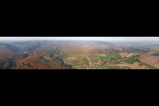 Panorama in Nehwiller-près-Wœrth im Bundesland Bas-Rhin, Frankreich