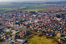 Stadt von Südosten in Kandel im Bundesland Rheinland-Pfalz, Deutschland