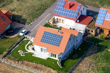 Am Narrenberg in Hergersweiler im Bundesland Rheinland-Pfalz, Deutschland aus der Luft