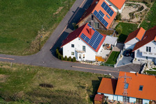 Drohnenbild von Am Narrenberg in Hergersweiler im Bundesland Rheinland-Pfalz, Deutschland
