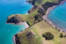 Schrägluftbild von Whanganui Island im Bundesland Waikato, Neuseeland