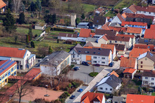 Grundschul-Turnhalle in der Raiffeisenstr in Minfeld im Bundesland Rheinland-Pfalz, Deutschland